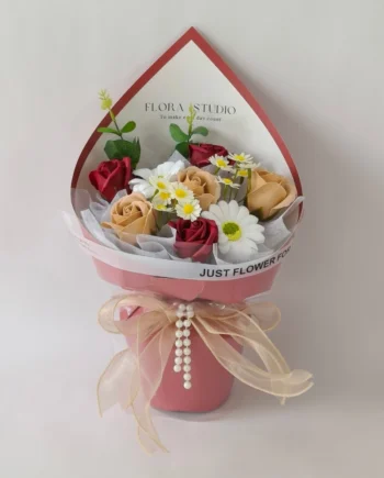 Soap Flower Bouquet Elegant Blush l 6 Soap Roses, 2 Soap Gerbera with Chamomile, Round Wrap Gift Bouquet