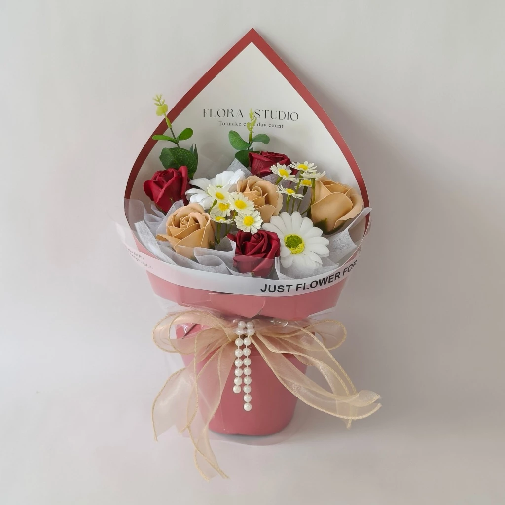 Soap Flower Bouquet Elegant Blush l 6 Soap Roses, 2 Soap Gerbera with Chamomile, Round Wrap Gift Bouquet