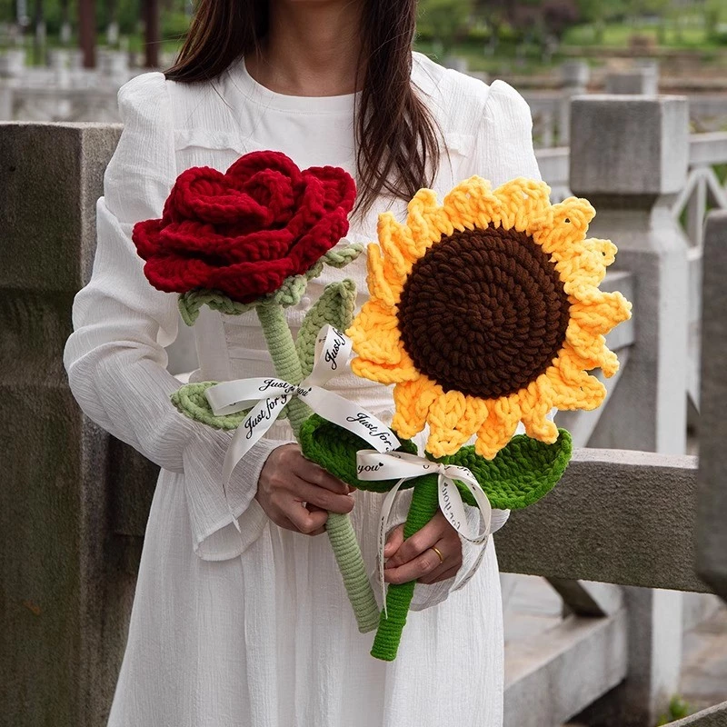 Giant Crochet Rose & Sunflower Bouquet l Handmade Knitted Flower Gift for Mother's Day, Teacher's Day, Anniversary, Birthday & Graduation